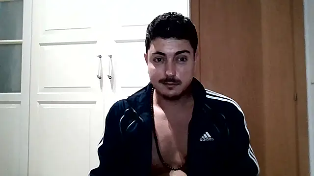 Snapshot of jock__ chatting on 13, 10, 2025 jock online show from 13, 10, 2025
