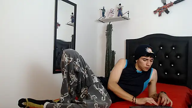 AmethystShadow17 online show from 5, 5, 2026