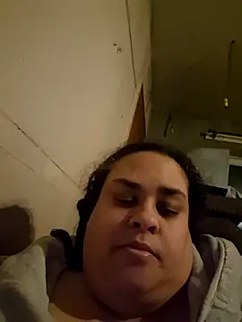 BigBusty VoluptuousMilfX online show from 18, 11, 2025