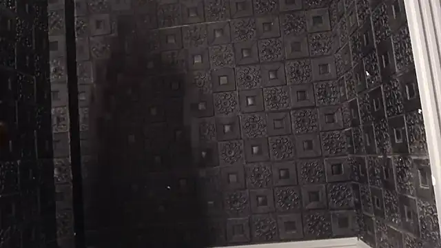 Yvonny27 online show from 17, 11, 2025