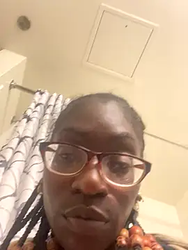 Snapshot of kookieee143 chatting on 13, 10, 2025 kookieee143 online show from 13, 10, 2025