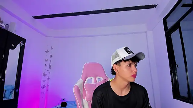 Snapshot of Axel_Cody_ chatting on 1, 3, 2026 Axel Cody online show from 1, 3, 2026