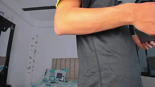 Snapshot of Axel_Cody_ chatting on 4, 3, 2026 Axel Cody online show from 4, 3, 2026