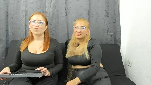 Snapshot of lesb_milf chatting on 10, 2, 2025 lesb milf online show from 10, 2, 2025