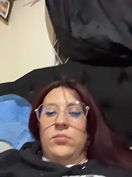 Zoe fire online show from 22, 12, 2025