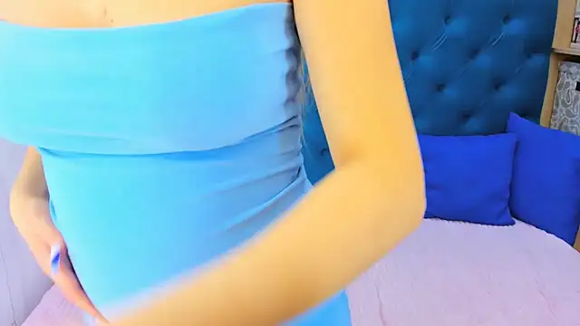 SpicyPreggo online show from 2, 11, 2025