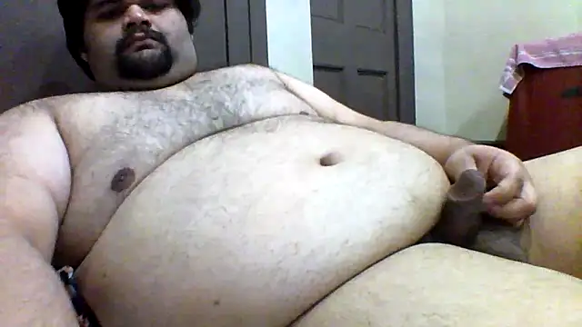 Snapshot of ShavenScope24 chatting on 15, 5, 2026 ShavenScope24 online show from 15, 5, 2026