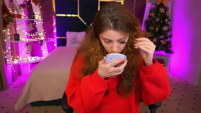 Snapshot of CuteeFoxy chatting on 7, 1, 2026 CuteeFoxy online show from 7, 1, 2026