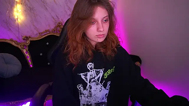 Snapshot of CuteeFoxy chatting on 19, 1, 2026 CuteeFoxy online show from 19, 1, 2026