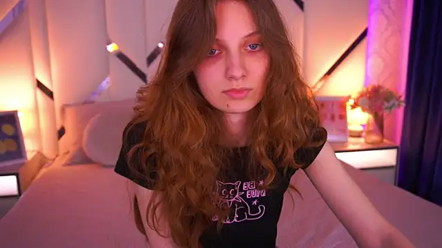 CuteeFoxy online show from 11, 5, 2026