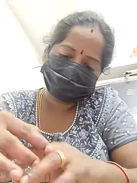 Tamil Ponnu Riya online show from 8, 1, 2026