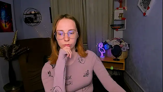 Snapshot of evalora_vei chatting on 24, 4, 2026 evalora vei online show from 24, 4, 2026