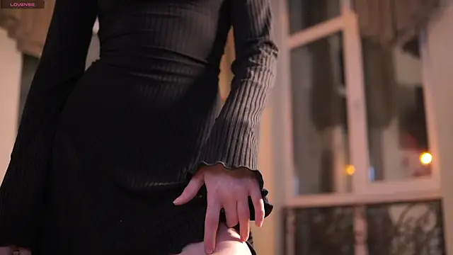 Snapshot of Erosyne chatting on 9, 4, 2026 Erosyne online show from 9, 4, 2026