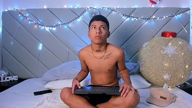 little kris1 online show from 25, 11, 2025