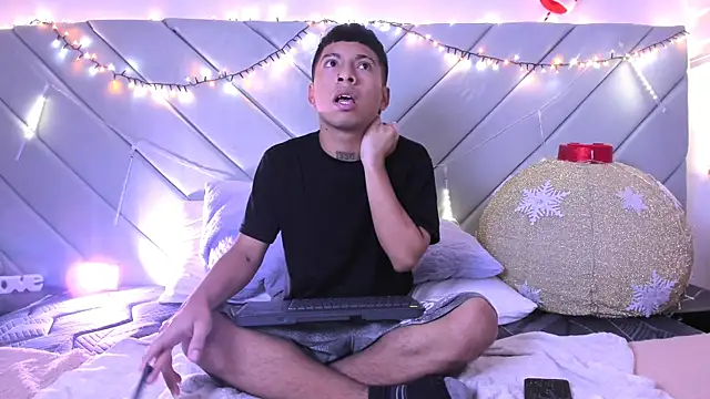 little kris1 online show from 28, 11, 2025