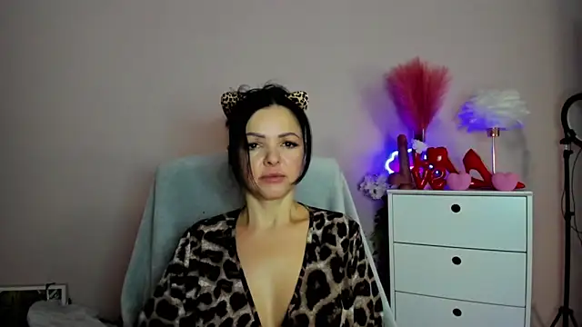 Snapshot of Mollybloom40 chatting on 27, 3, 2026 Mollybloom40 online show from 27, 3, 2026