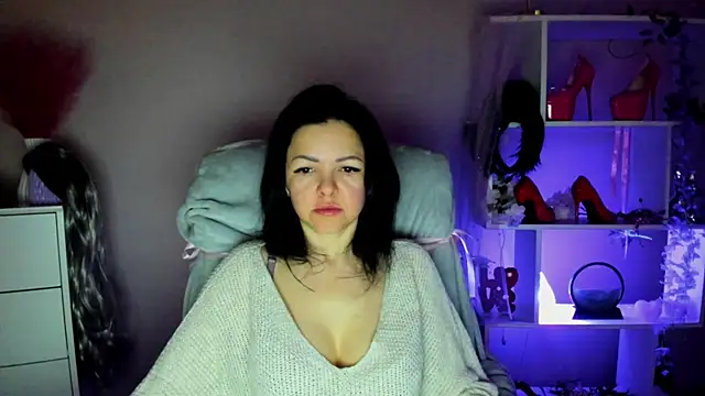 Snapshot of Mollybloom40 chatting on 21, 4, 2026 Mollybloom40 online show from 21, 4, 2026