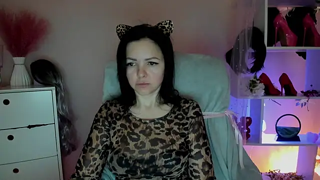 Snapshot of Mollybloom40 chatting on 30, 4, 2026 Mollybloom40 online show from 30, 4, 2026