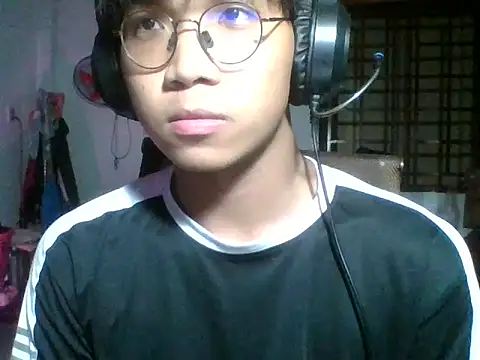 kave2033 online show from 25, 10, 2025