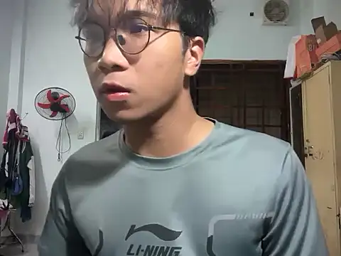 kave2033 online show from 14, 12, 2025