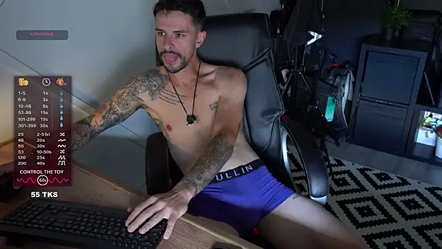 monsieurguitsxxx online show from 2, 7, 2026