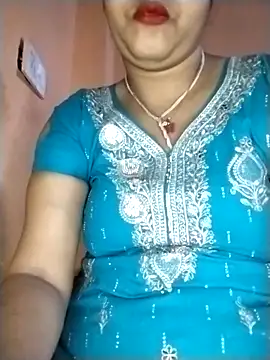 strip queennn online show from 7, 4, 2026