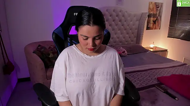 Bluepaula online show from 30, 10, 2025