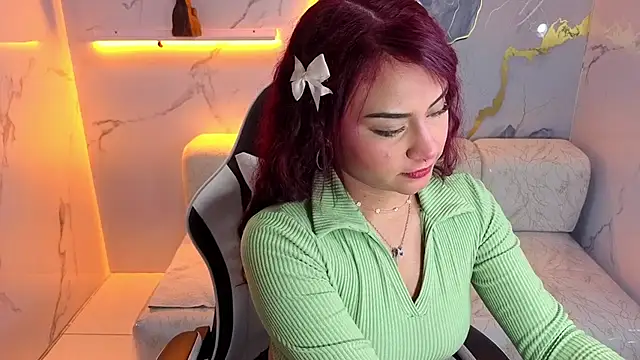 Snapshot of noa_tp chatting on 8, 11, 2025 noa tp online show from 8, 11, 2025