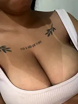 Snapshot of jasmyn0088 chatting on 3, 12, 2025 jasmyn0088 online show from 3, 12, 2025