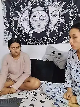 abby n emily online show from 3, 6, 2026