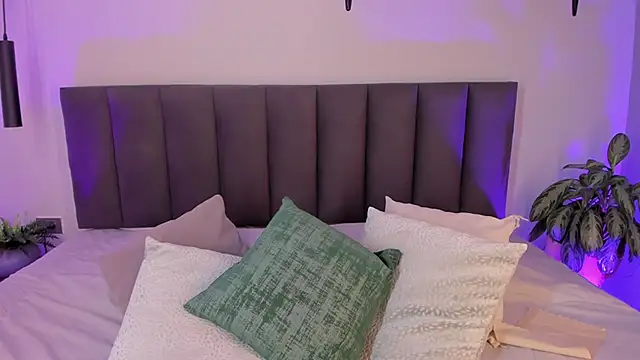 AilanaCortes online show from 20, 2, 2026