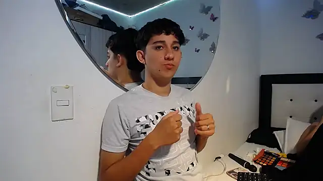 Dravith Valery online show from 8, 11, 2025