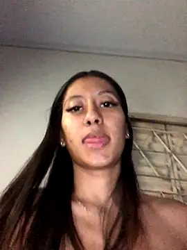 Snapshot of santosz83 chatting on 21, 10, 2025 santosz83 online show from 21, 10, 2025