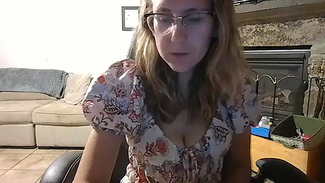 Snapshot of pleasureme24k chatting on 22, 10, 2025 pleasureme24k online show from 22, 10, 2025