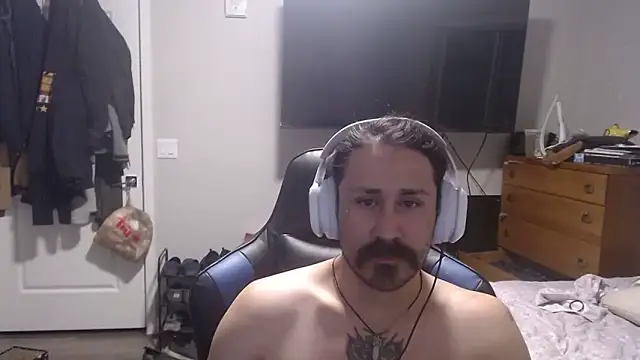 Snapshot of KatMan2869 chatting on 28, 5, 2026 KatMan2869 online show from 28, 5, 2026