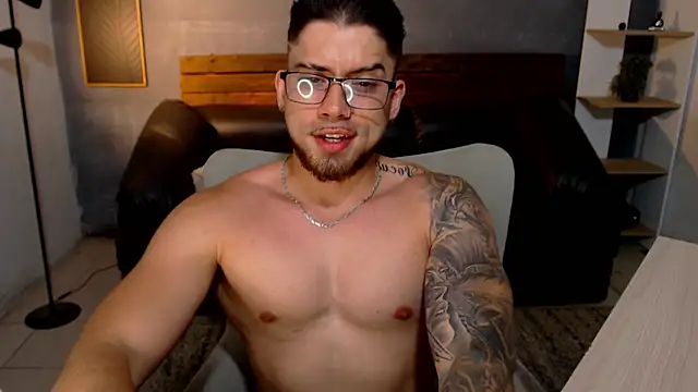 Mike montoya01 online show from 26, 6, 2026