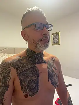 Snapshot of roygomez chatting on 24, 10, 2025 roygomez online show from 24, 10, 2025