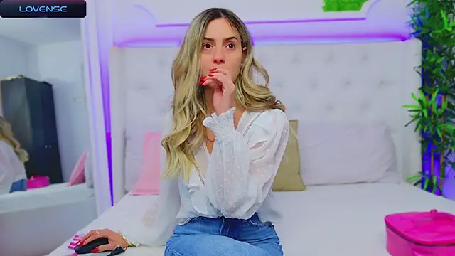 AriannaSins online show from 21, 12, 2024