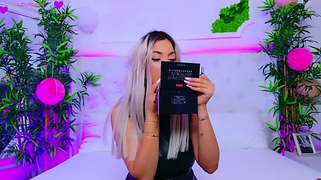 AriannaSins online show from 22, 9, 2025