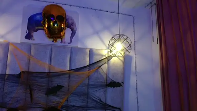 antonella rosecs online show from 2, 11, 2025