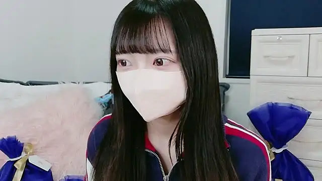 Mirai oO16Oo online show from 23, 12, 2025