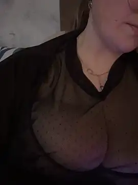 Curvy  Goddess online show from 25, 10, 2025