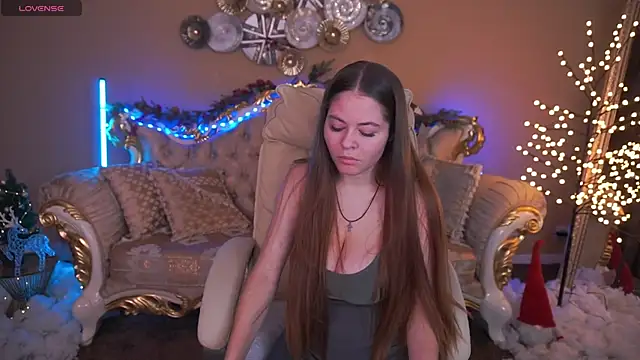 QueenEvieX online show from 16, 12, 2025