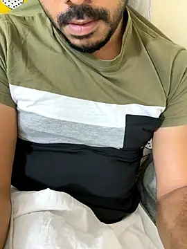 Handsome8677 online show from 25, 11, 2025