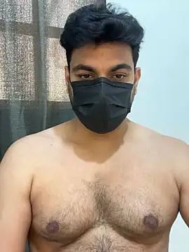 Handsome8677 online show from 13, 5, 2026