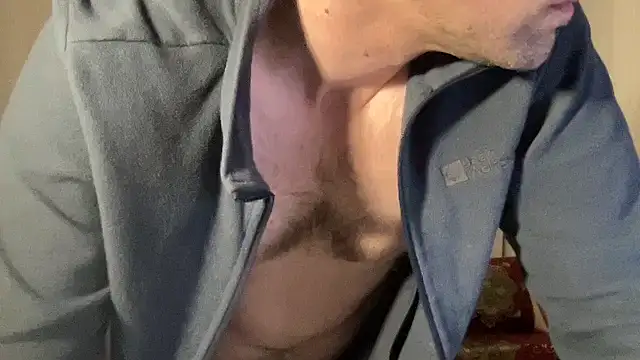sportive hunk online show from 20, 5, 2026
