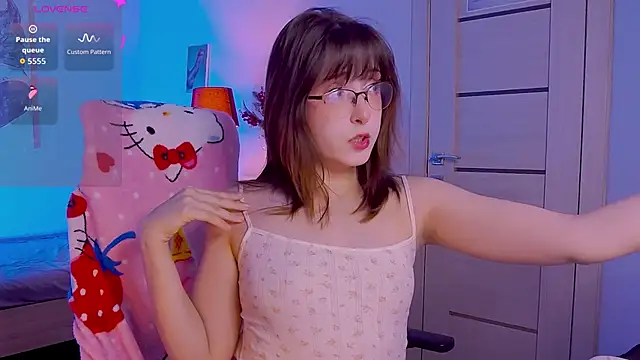 Snapshot of Soffi_Toffi chatting on 6, 1, 2026 Soffi Toffi online show from 6, 1, 2026