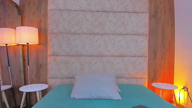 Antonella Russo1 online show from 24, 10, 2025