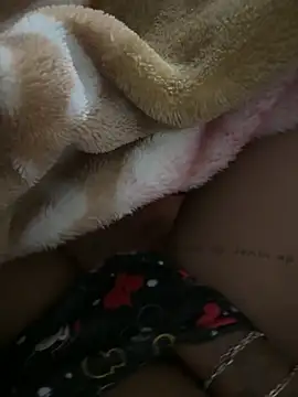 Malusafadinha00 online show from 31, 5, 2026
