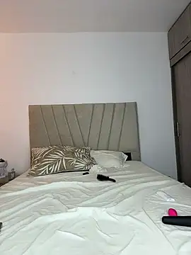 Julietalcl online show from 12, 3, 2026